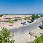 Chilled & Serene 1Bdr Mangroovy Pool & Sea View